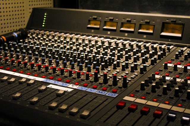音響機材